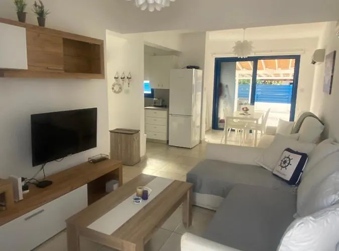 Olive Tree - Villa Protaras